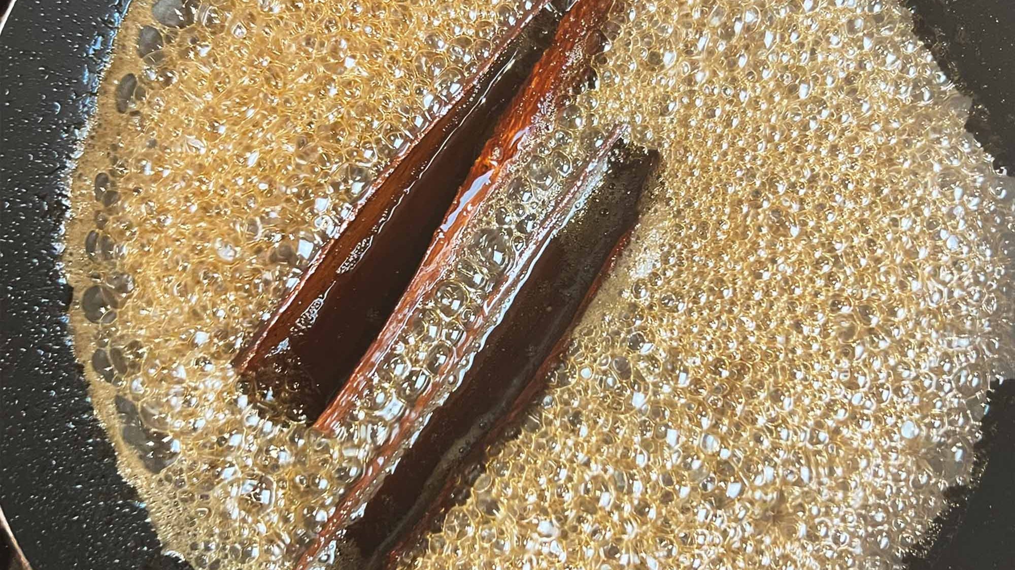 Homemade Cinnamon Simple Syrup Recipe