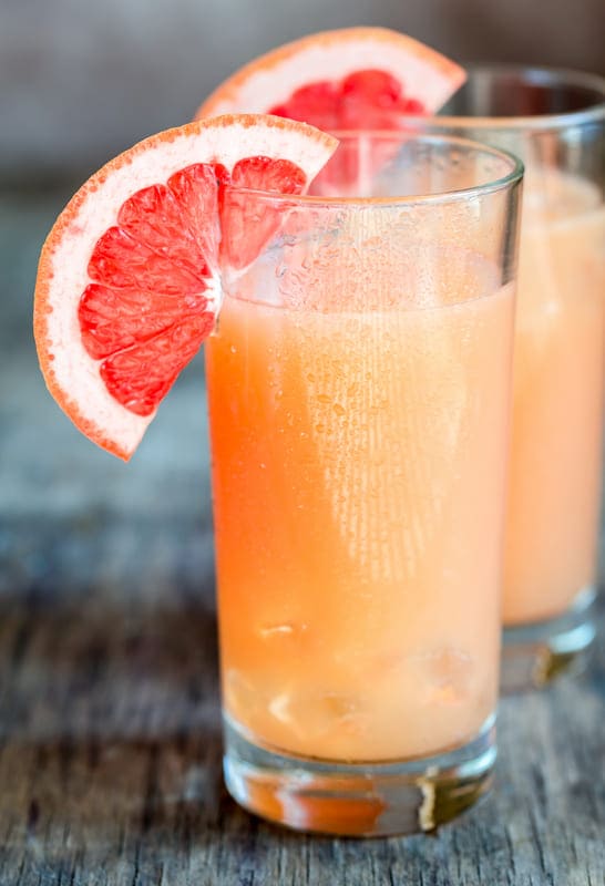 Low Sugar Paloma Cocktail